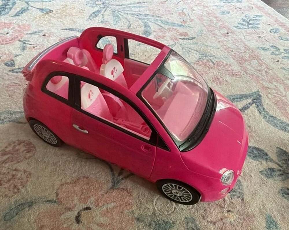 Barbie Fiat 500 Convertible Pink Toy Car